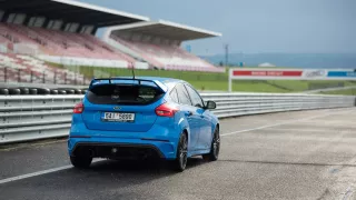 Takhle jsme proháněli nový Focus RS 9