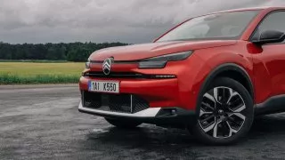 Citroën C4 MAX Hybrid 145 ë-DCS6