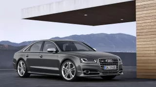 Audi S8 třetí generace 3