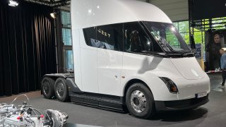 tesla semi a windrose