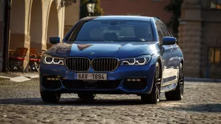 BMW 750i xDrive 49