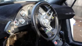 Replica McLarenu F1 