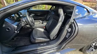 Aston Martin Vanquish V12