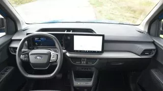 Ford e-Tourneo Courier