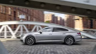 Volkswagen Arteon už si můžete koupit 9