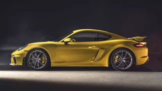 Porsche 718 Cayman GT4