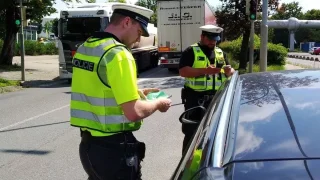 Policista odhalil přestupky, které dělá většina řidičů, ale neví o tom. Jeden se týká i motorkářů