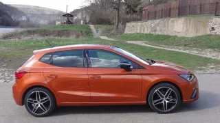 SEAT IBIZA 1.5 TSI - exteriér 4