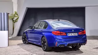 BMW M5 2018, 7