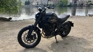 CFMOTO CL-X700 Heritage