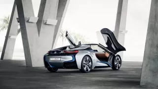 Koncept BMW i8 Roadster