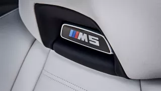 BMW M5 2018 First Edition 19