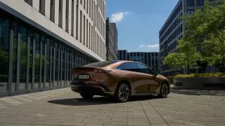 Mazda 6e