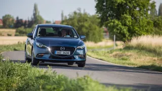 Mazda 3 má sportovní ambice. 1