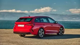 ŠKoda Octavia RS 2025