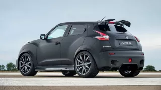 Nissan Juke-R 2.0