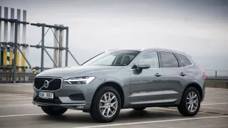 Volvo XC60 D4 Polestar exteriér 6