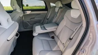 Volvo ES90