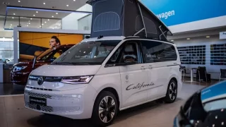Která je ta vaše vyvolená? Vyfotili jsme všechny verze nového VW California, vybrat by si měl každý