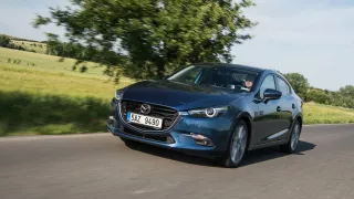 Mazda 3 má sportovní ambice. 4