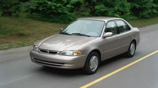 Toyota Corolla 2000