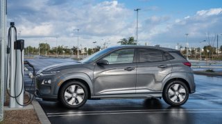 Hyundai Kona Electric ujel na jedno nabití 1026 km