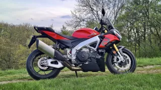 Aprilia Tuono V4 1100