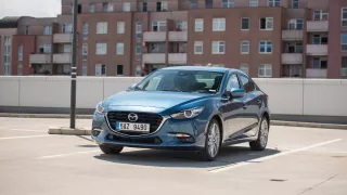 Mazda 3 Sedan po faceliftu 2