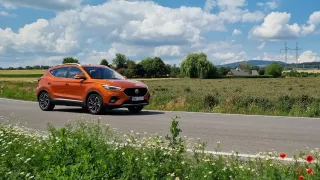 MG ZS 1.0 TGI