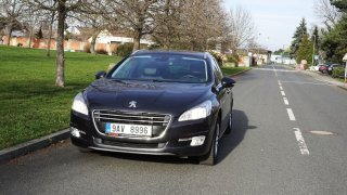 Ojetý Peugeot 508 SW jezdí lépe než Superb, je levnější a má pouze jednu chybu