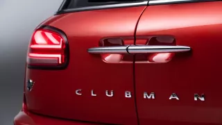 MINI Clubman 2019 24