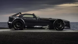 Donkervoort D8 GTO Bare Naked Carbon