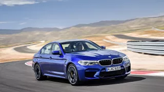 BMW M5 2018 5