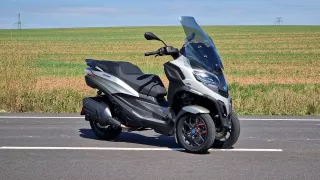 Piaggio MP3 530