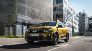 První jízda s novými Daciemi Sandero a Jogger: LPG teď i s automatem a více výkonu pro hybrid
