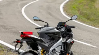 Aprilia Tuono 660 Factory