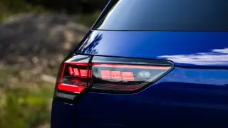 Volkswagen Golf Variant R