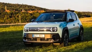 Renault 4 E-Tech Plein Sud