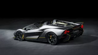 Lamborghini Autentica a Invencible