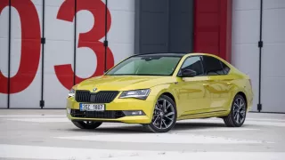 Škoda Superb 2.0 TSI 5