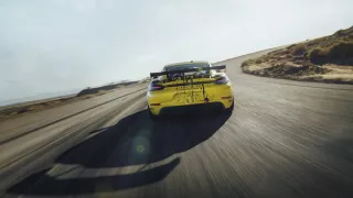 Porsche 718 Cayman GT4 Clubsport 6