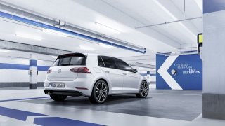 Volkswagen Golf GTE 2017 5