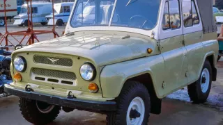 GAZ-469