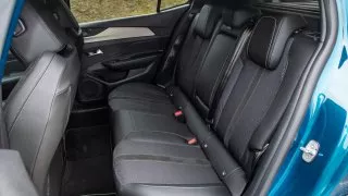 Test Peugeot 408 GT hybrid