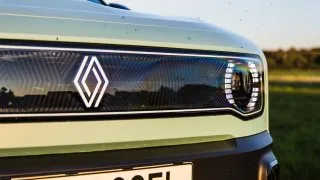Renault 4 E-Tech Plein Sud