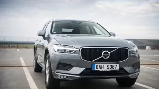 Volvo XC60 D4 Polestar exteriér 1