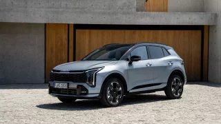 Nová Kia Sportage se oficiálně představuje. Dostala moderní tvář i vylepšenou techniku