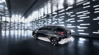 Toyota CHR Adidas