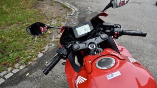 Honda CBR650R E-Clutch