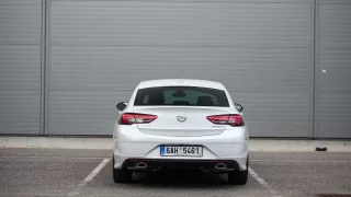 Opel Insignia Grand Sport 2.0 Turbo 4x4 exteriér 9